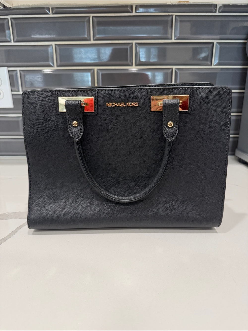 Michael Kors Quinn Saffiano Bag 🖤✨